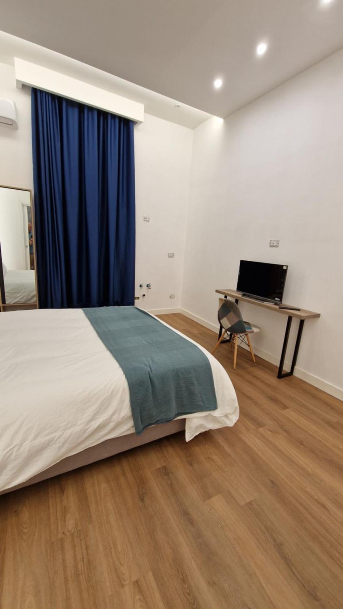 B&B City Center Nápoles Quarto foto