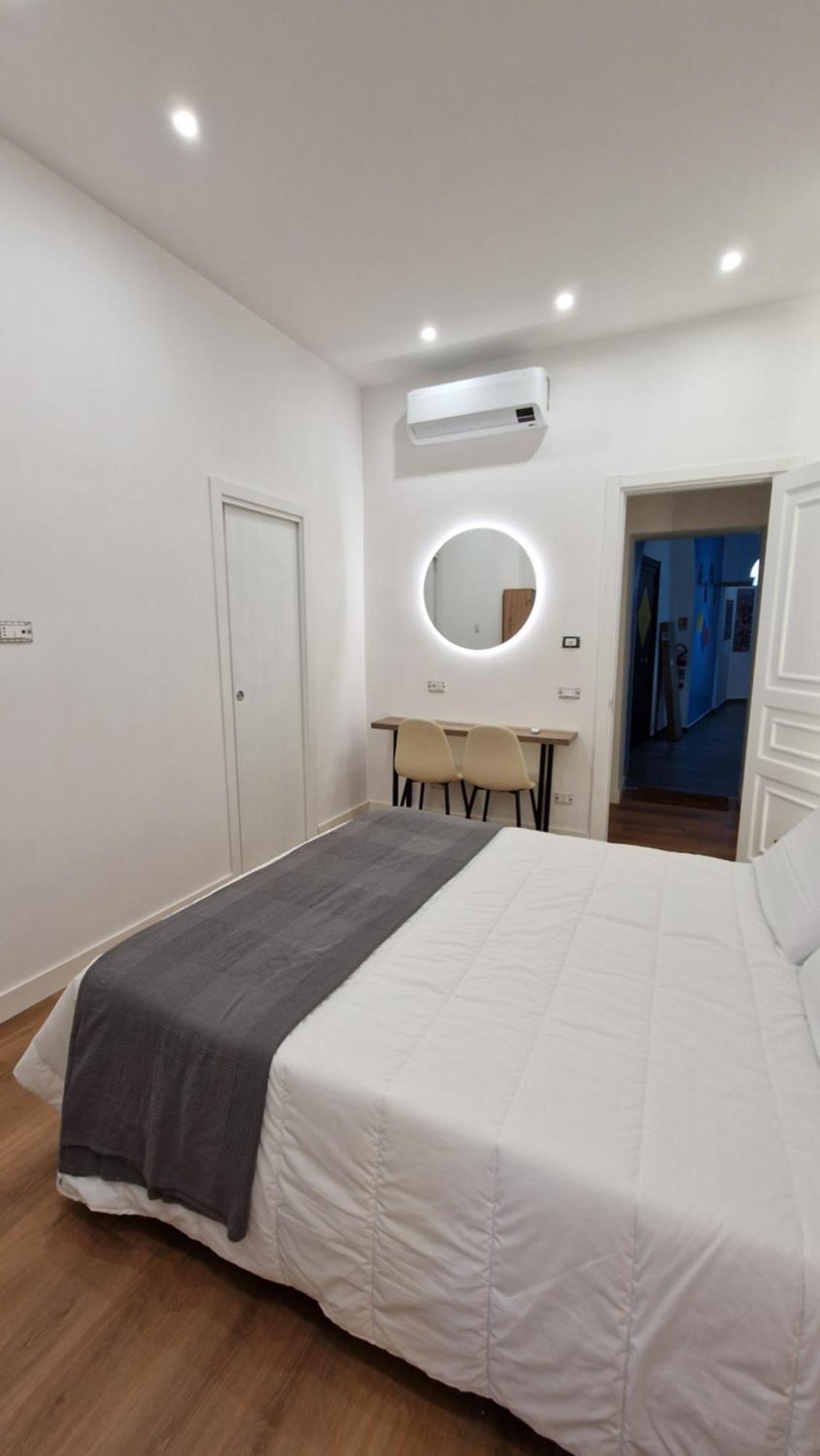 B&B City Center Nápoles Quarto foto