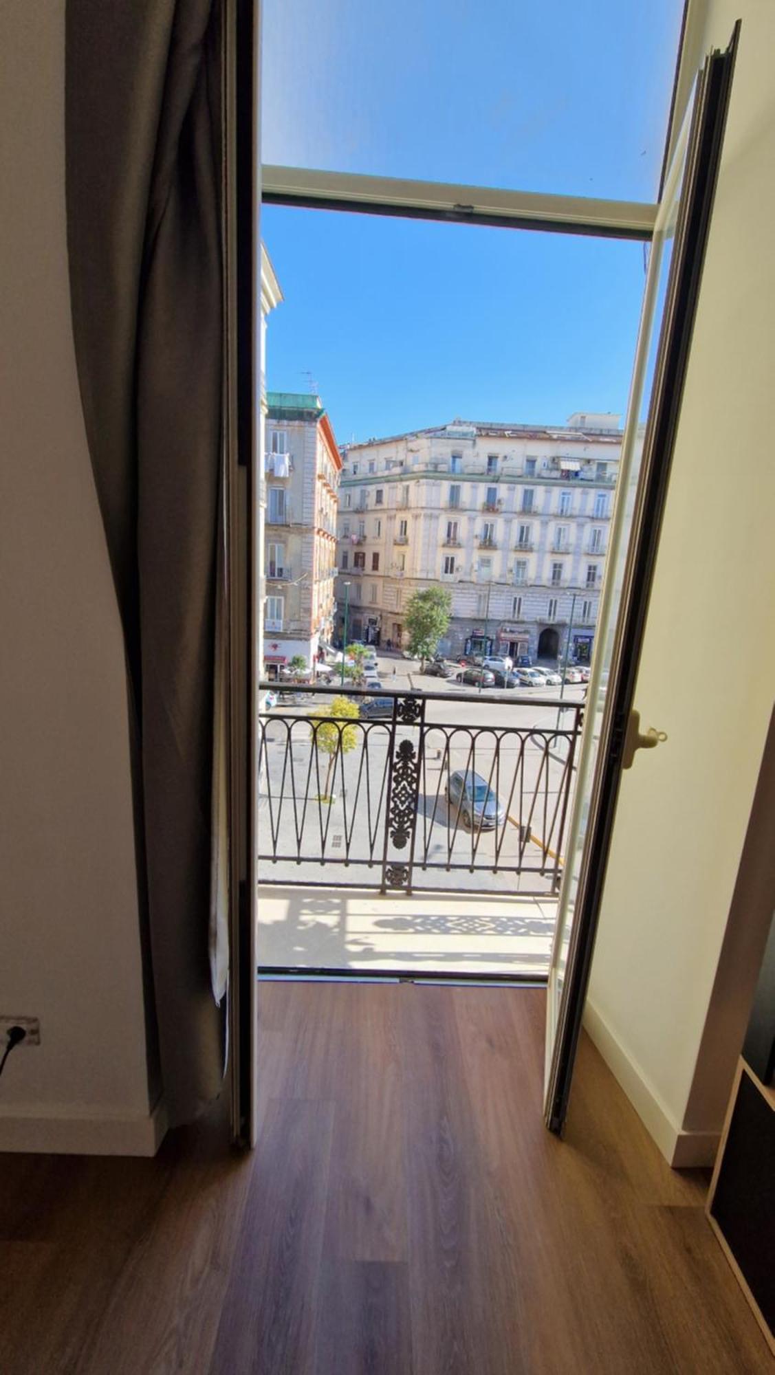 B&B City Center Nápoles Quarto foto
