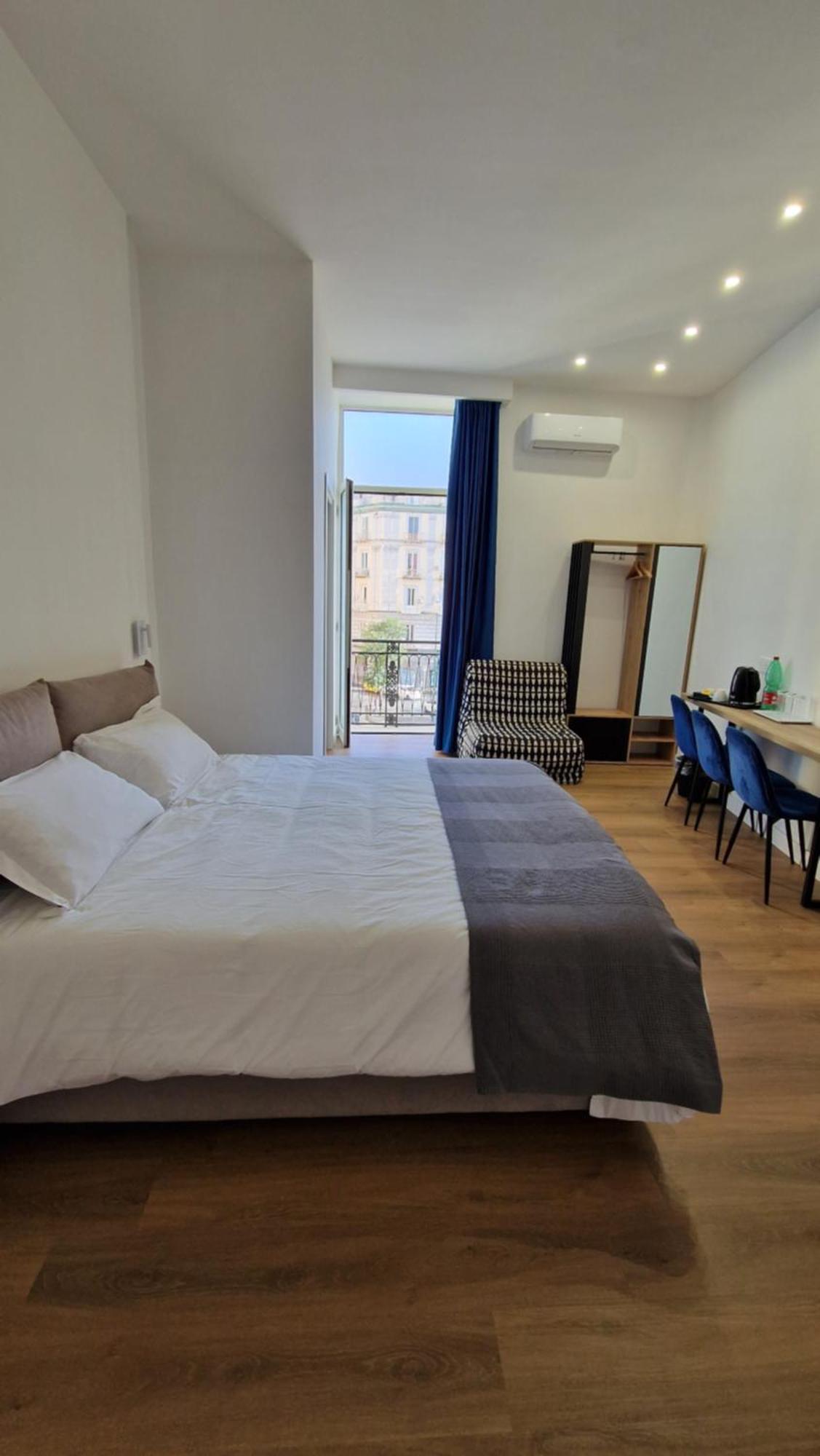 B&B City Center Nápoles Quarto foto